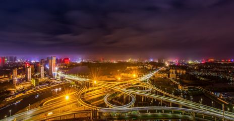 《南昌日報》頭版關(guān)注:南昌經(jīng)開區(qū)致力打造現(xiàn)代產(chǎn)業(yè)新城